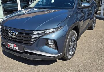 Hyundai TUCSON 18.000 km 31.990 &euro; Hagenow 19230