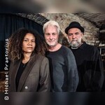 Schmidbauer & Kälberer laden ein: Amy Warning