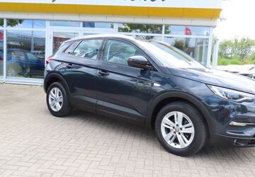 Opel Grandland (X) 64.755 km 12.990 &euro; Schwerin 19057