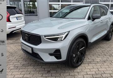 Volvo XC40 4.200 km 39.900 &euro; Schwerin 19057