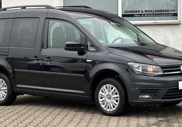 VW Caddy 175.000 km 12.450 &euro; Bandenitz 19230