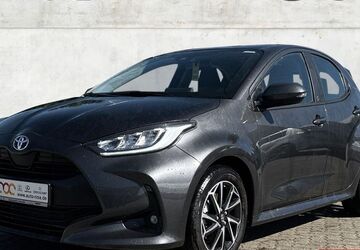 Toyota Yaris 7.060 km 19.990 &euro; Schwerin 19057