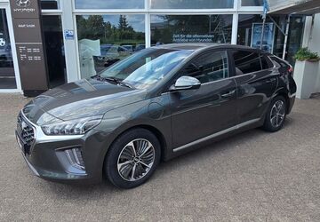 Hyundai IONIQ 69.702 km 16.290 &euro; Hagenow 19230