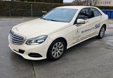 Mercedes-Benz E 200 551.520 km 4.250 &euro; Hagenow 19230